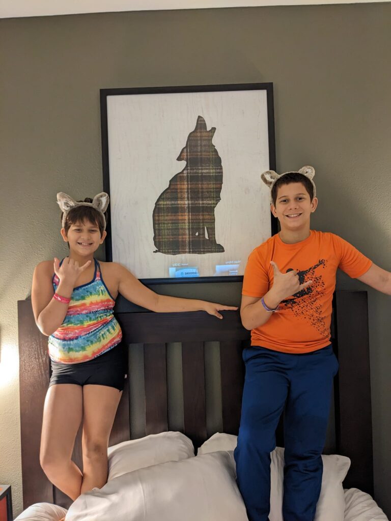 great wolf lodge room decor with ears 2024